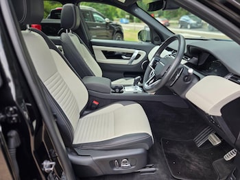 Used Land Rover Discovery Sport 2022 for sale - 79018776: Photo