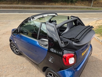 Used smart fortwo 2018 for sale - 78793734: Photo