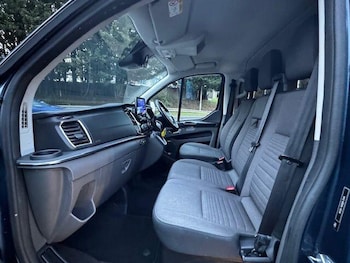 Used Ford Tourneo Custom 2020 for sale - 76780966: Photo