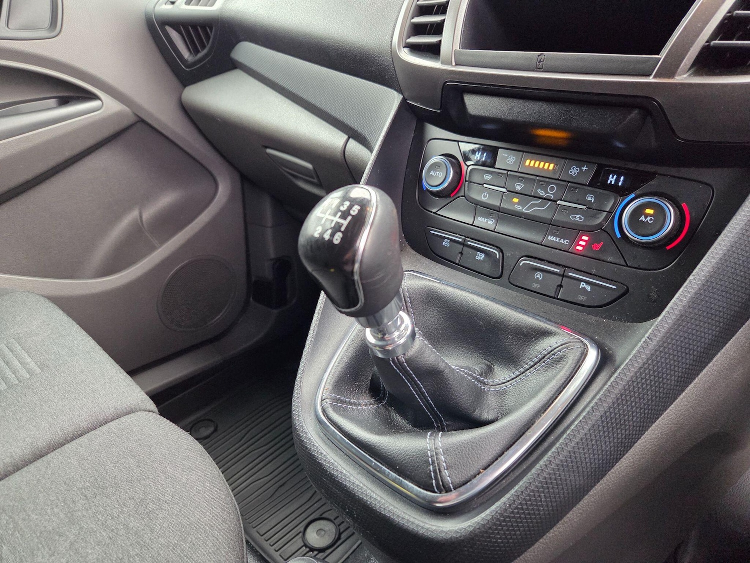 Used Ford Transit Connect 2023 for sale - 76781459: Photo 19