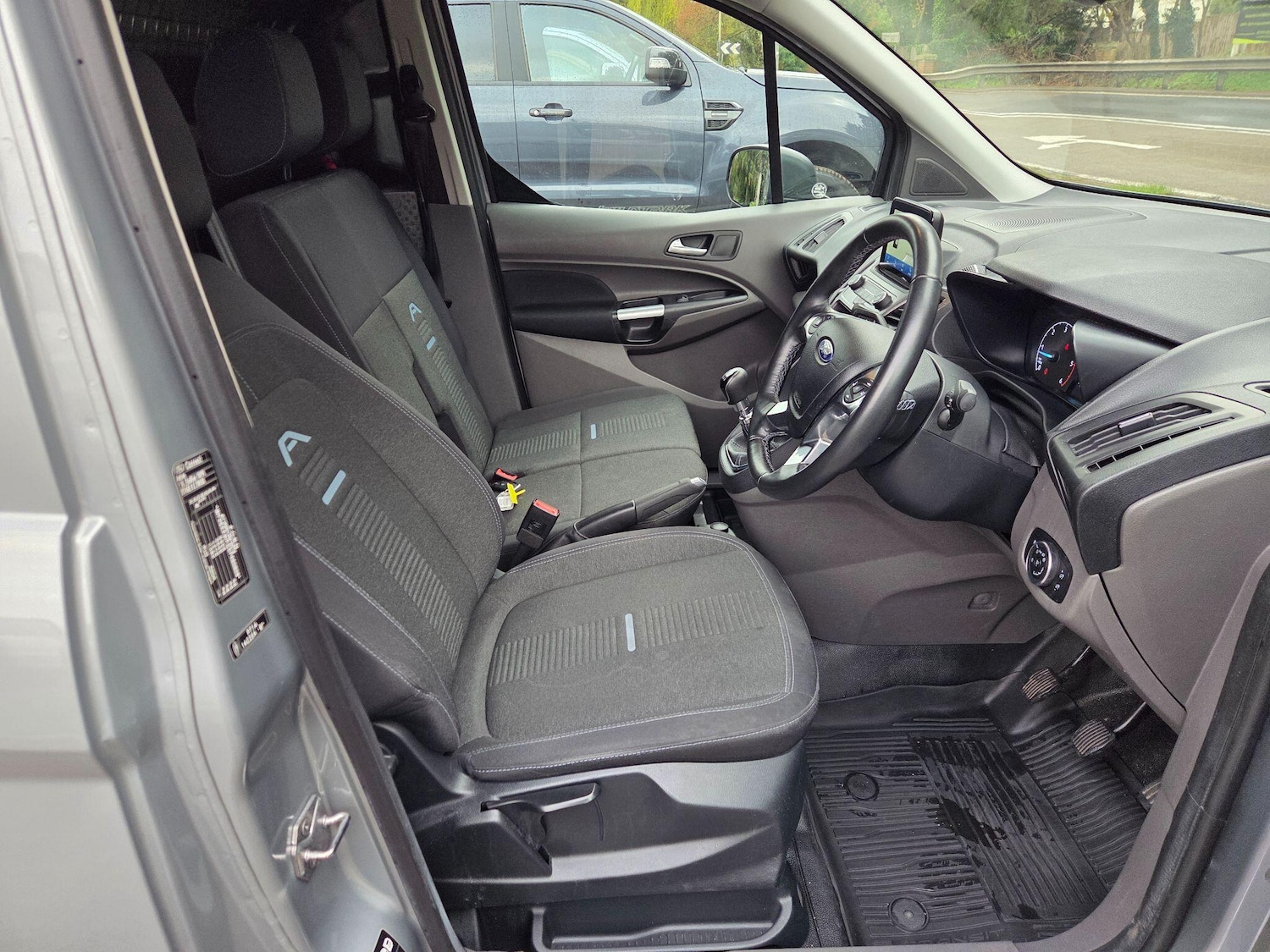 Used Ford Transit Connect 2023 for sale - 76781459: Photo 7