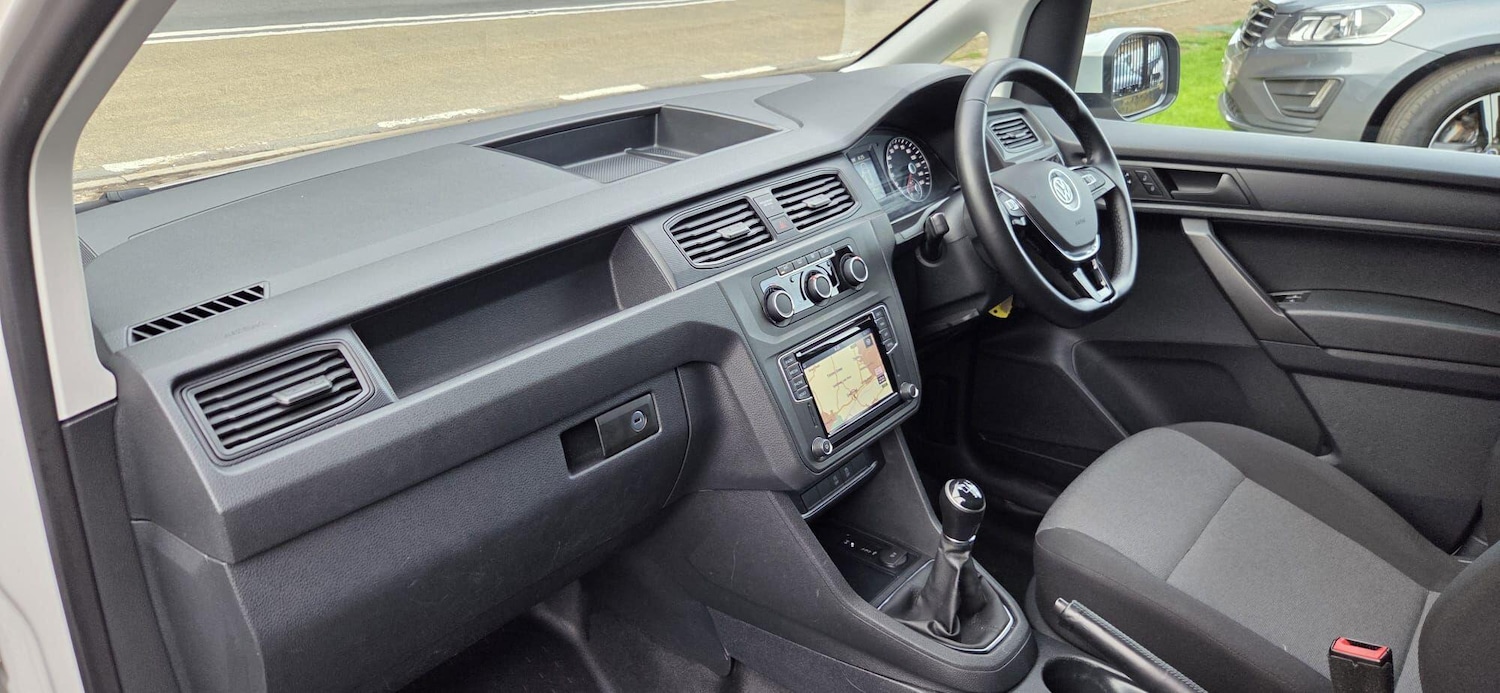 Used Volkswagen Caddy for sale - 76735458: Photo 2