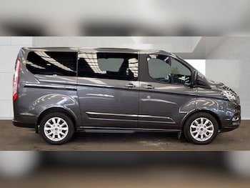 Used Ford Tourneo Custom 2021 for sale - 78062961: Photo