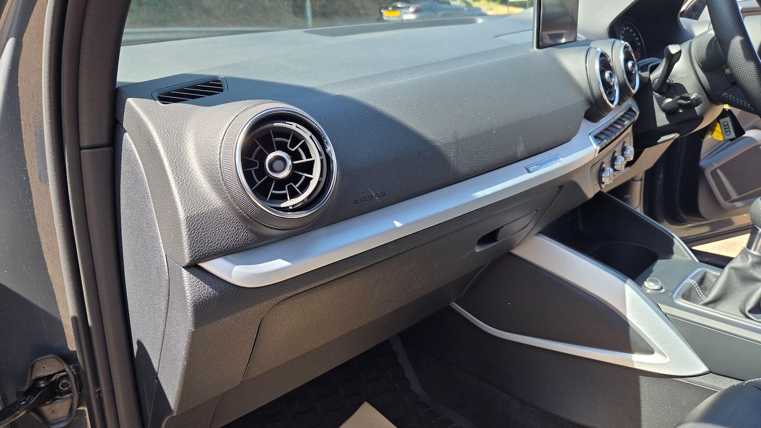 Used Audi Q2 for sale - 76735379: Photo 31