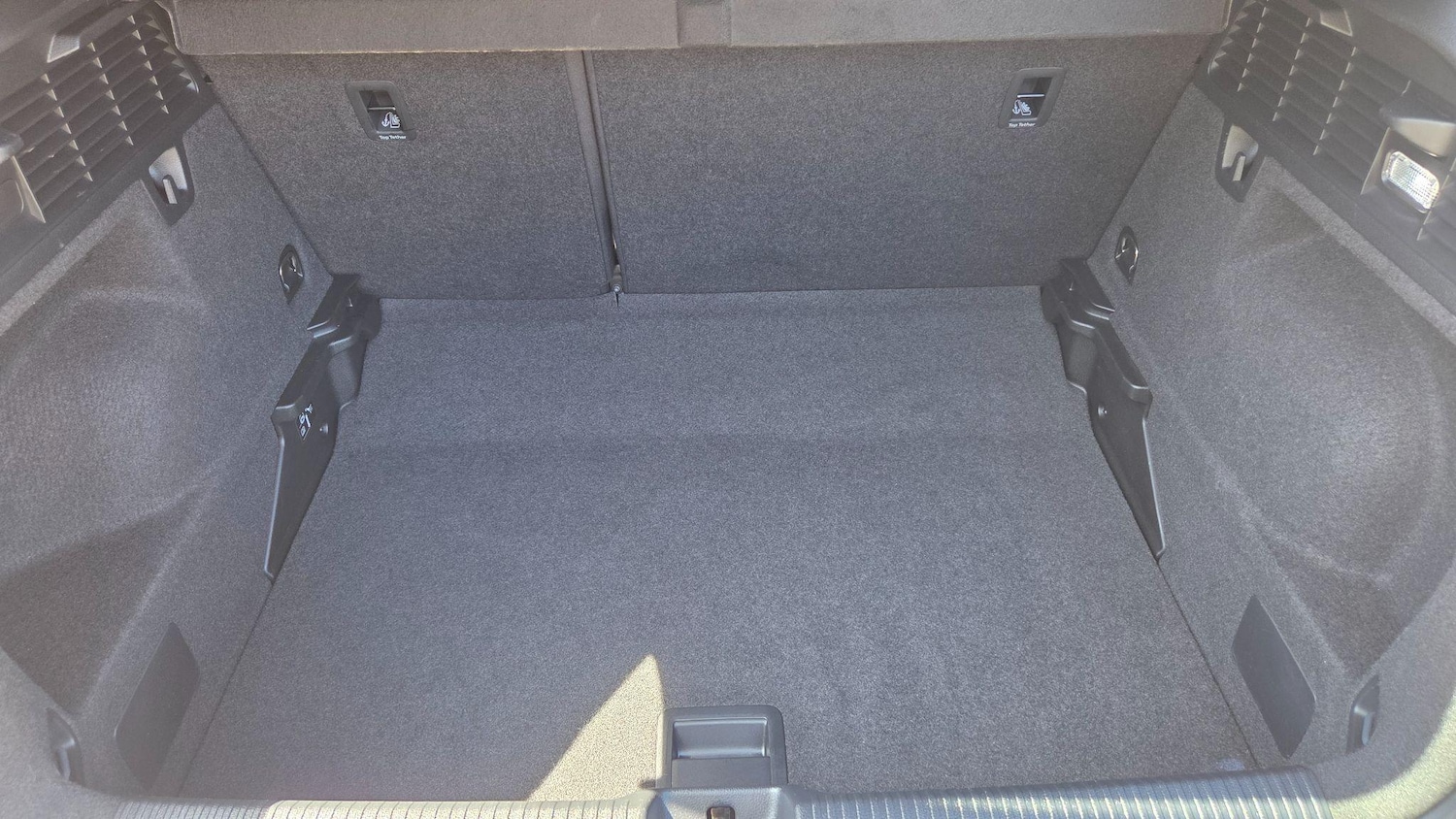 Used Audi Q2 for sale - 76735379: Photo 35