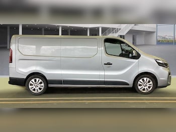 Used Nissan Primastar 2022 for sale - 77696579: Photo