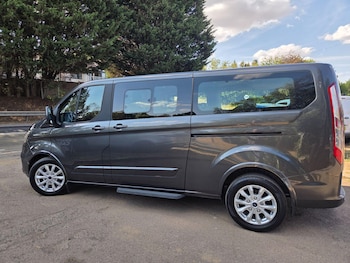 Used Ford Tourneo Custom 2019 for sale - 79483853: Photo
