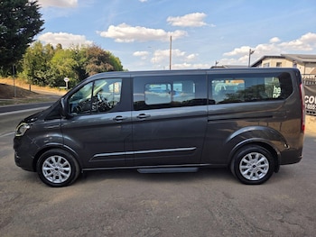 Used Ford Tourneo Custom 2019 for sale - 79483853: Photo