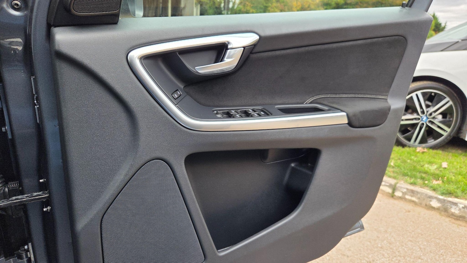 Used Volvo XC60 2017 for sale - 76786888: Photo 20