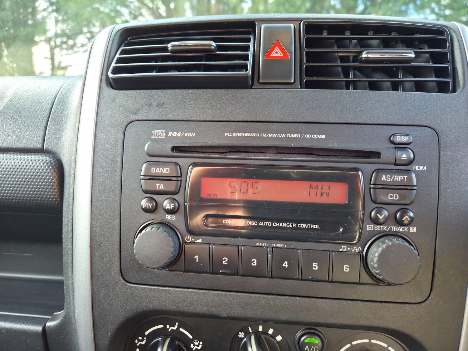 Used Suzuki Jimny for sale - 77315305: Photo 20