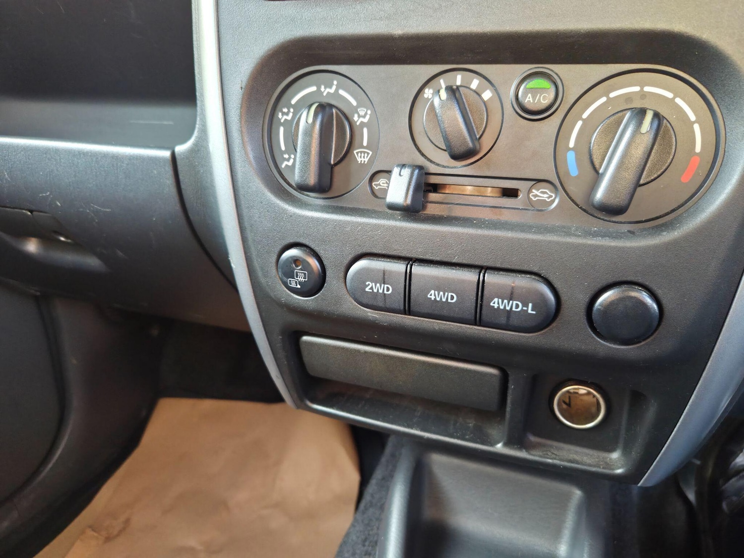 Used Suzuki Jimny for sale - 77315305: Photo 21