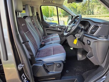 Used Ford Tourneo Custom 2019 for sale - 78363829: Photo