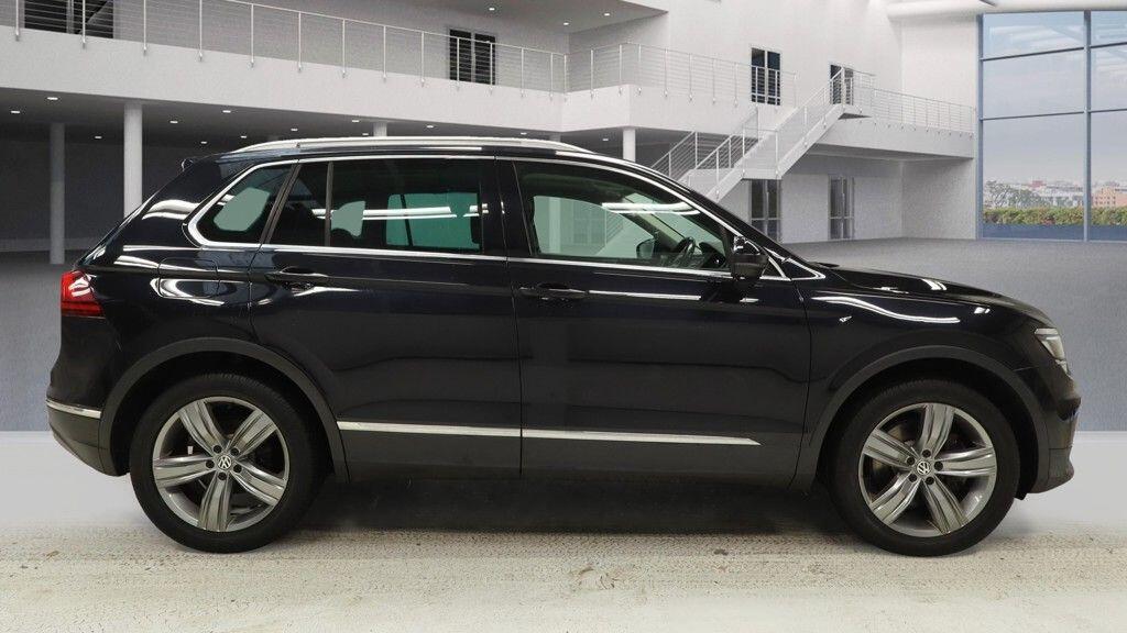 Used Volkswagen Tiguan for sale - 76735477: Photo 3