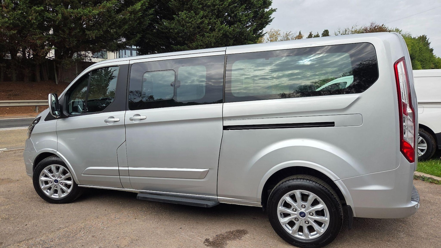Used Ford Tourneo Custom 2022 for sale - 76765937: Photo 3