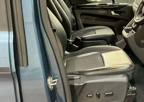 Used Ford Tourneo Custom 2020 for sale - 77940617: Photo 2