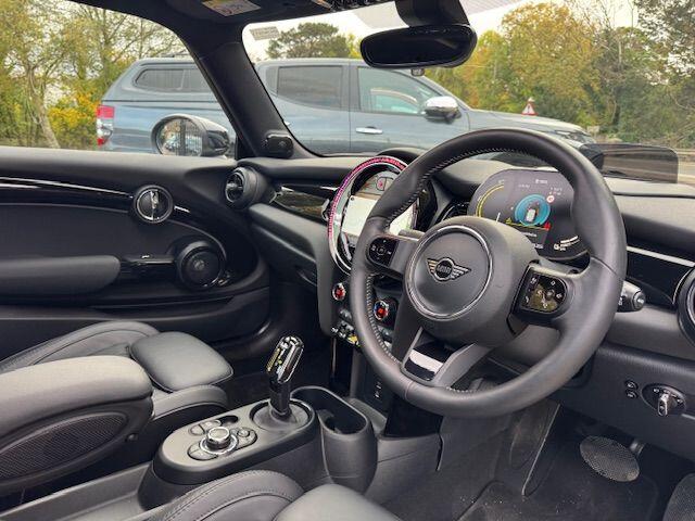 Used MINI Hatch 2022 for sale - 76735360: Photo 19