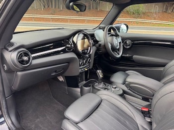 Used MINI Electric Hatch 2022 for sale - 76735360: Photo