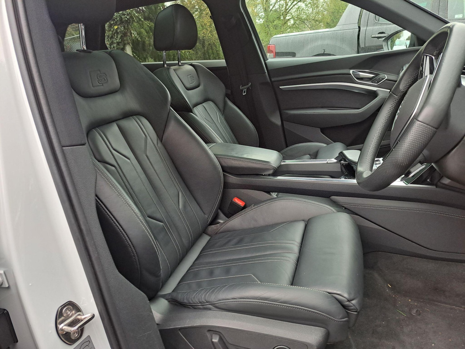 Used Audi e-tron 2021 for sale - 76781955: Photo 35