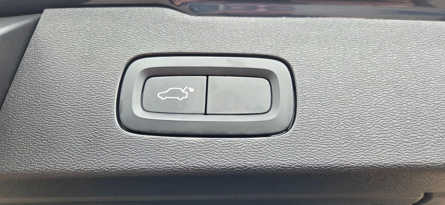 Used Volvo V60 2021 for sale - 76735362: Photo 35