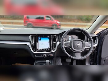 Used Volvo V60 2021 for sale - 76735362: Photo