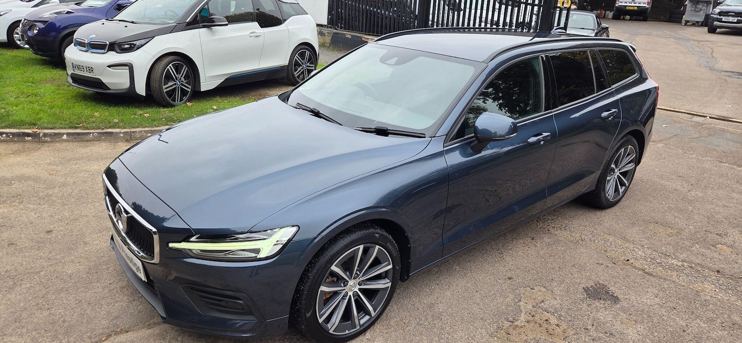 Used Volvo V60 2021 for sale - 76735362: Photo 8