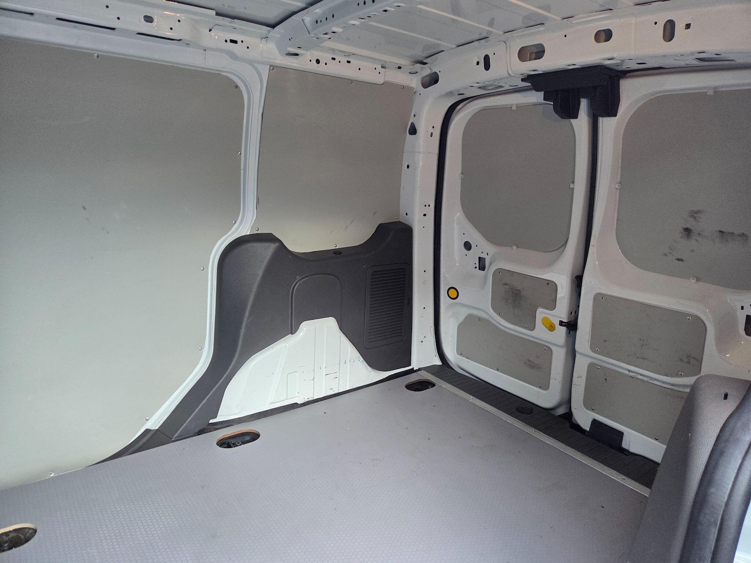 Used Ford Transit Connect 2019 for sale - 76801692: Photo 11