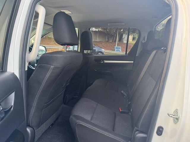 Used Toyota Hilux 2020 for sale - 76781102: Photo 36