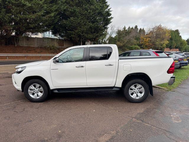 Used Toyota Hilux 2020 for sale - 76781102: Photo 5