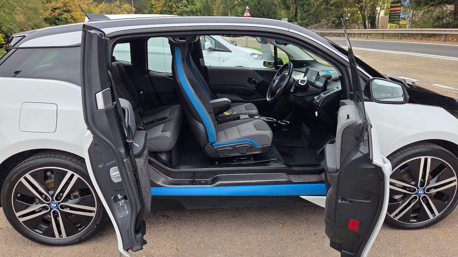 Used BMW i3 2019 for sale - 76781474: Photo 2