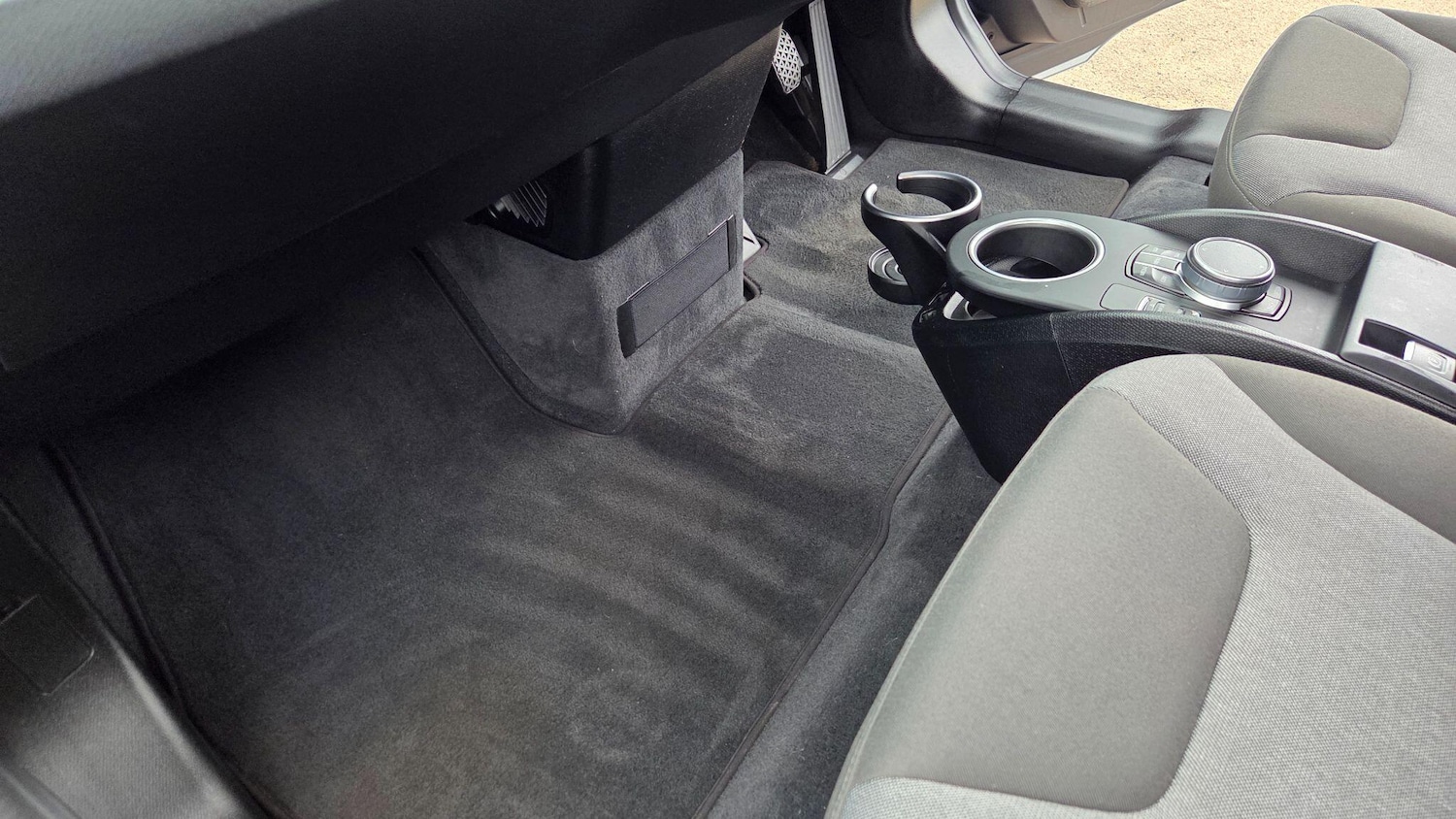 Used BMW i3 2019 for sale - 76781474: Photo 28