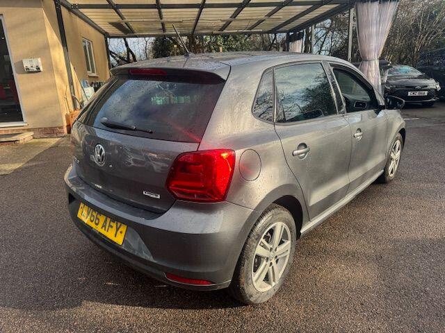 Used Volkswagen Polo 2016 for sale - 77119872: Photo 2