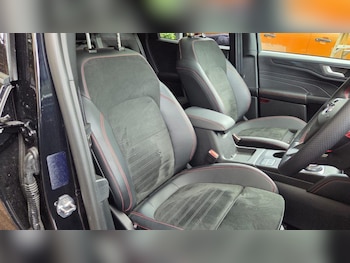 Used Ford Kuga 2024 for sale - 76735497: Photo