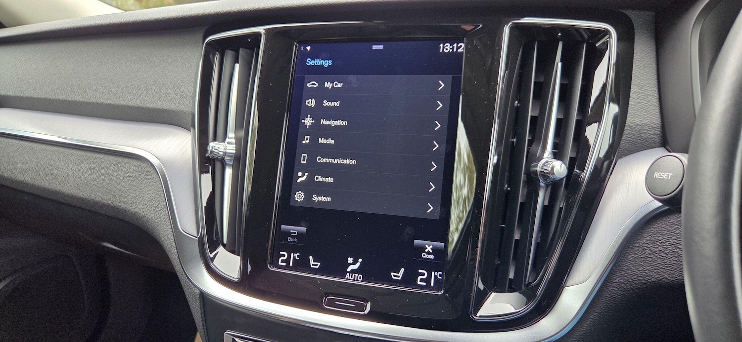 Used Volvo V60 2021 for sale - 76781213: Photo 26