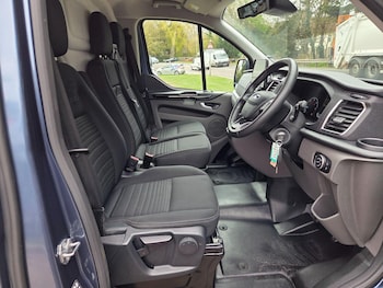 Used Ford Transit Custom 2023 for sale - 78363851: Photo