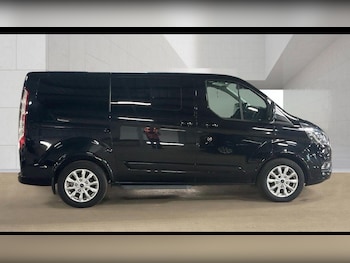 Used Ford Tourneo Custom 2018 for sale - 78810003: Photo