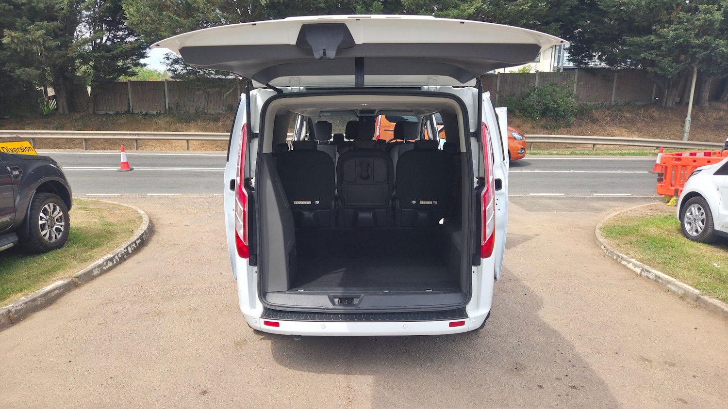 Used Ford Tourneo Custom for sale - 76735509: Photo 11