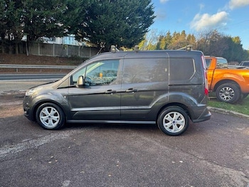 Used Ford Transit Connect 2017 for sale - 76832122: Photo