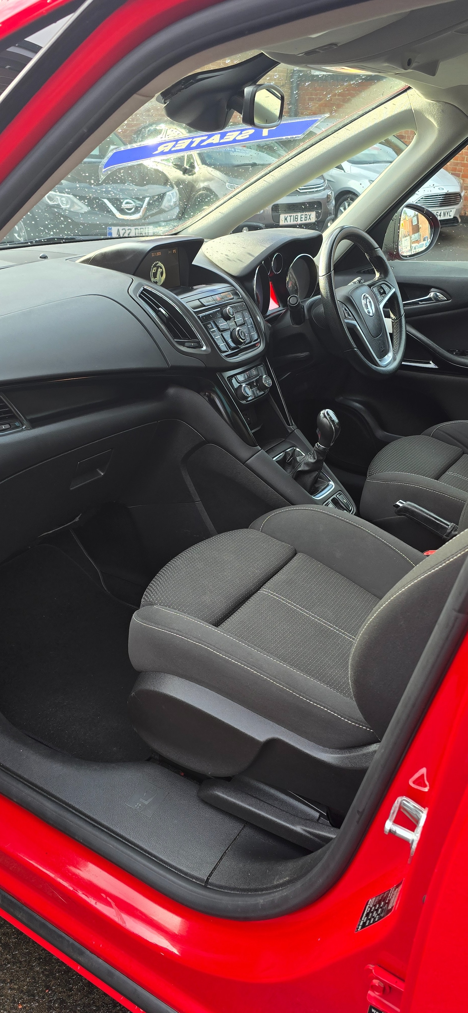 Used Vauxhall Zafira 2012 for sale - 76663728: Photo 17