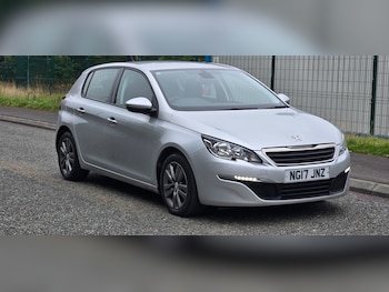 Used Peugeot 308 2017 for sale - 76280624: Photo