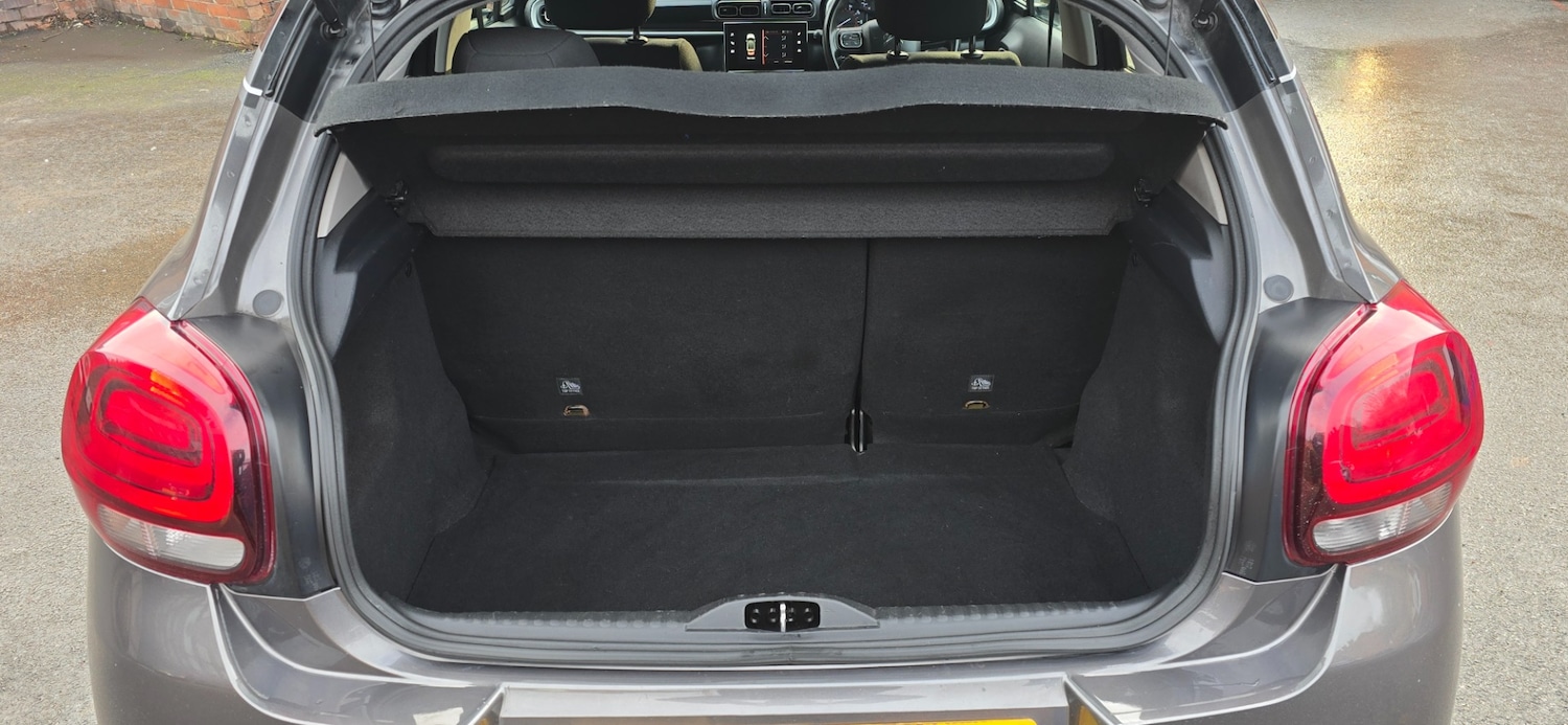 Used Citroen C3 2018 for sale - 76652829: Photo 15