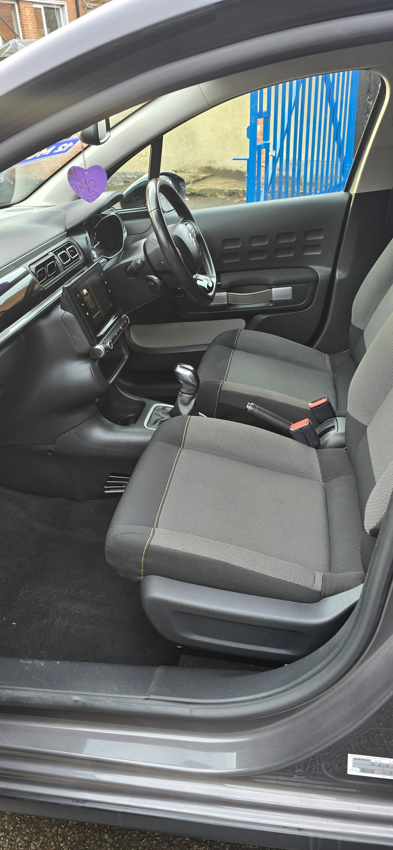 Used Citroen C3 2018 for sale - 76652829: Photo 17