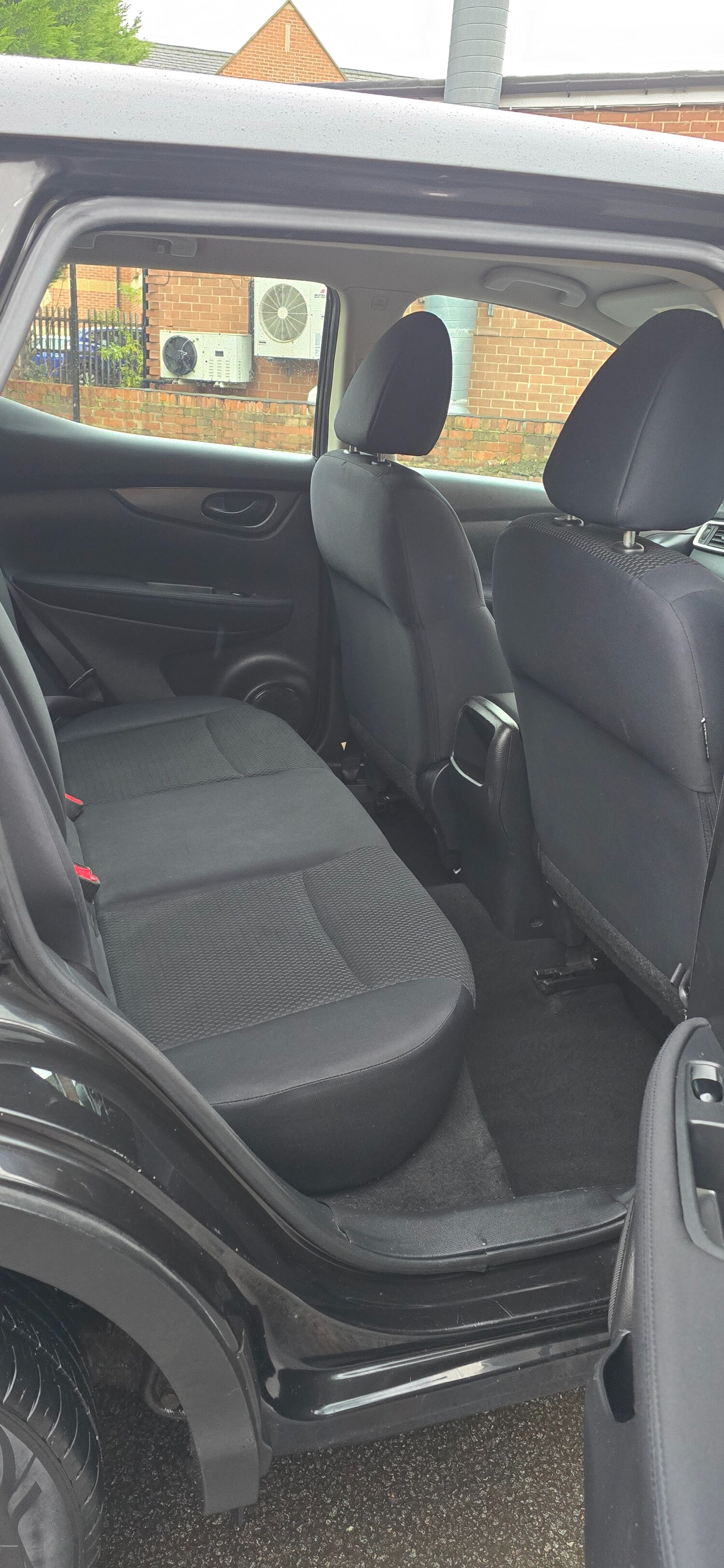 Used Nissan Qashqai 2014 for sale - 76618548: Photo 13