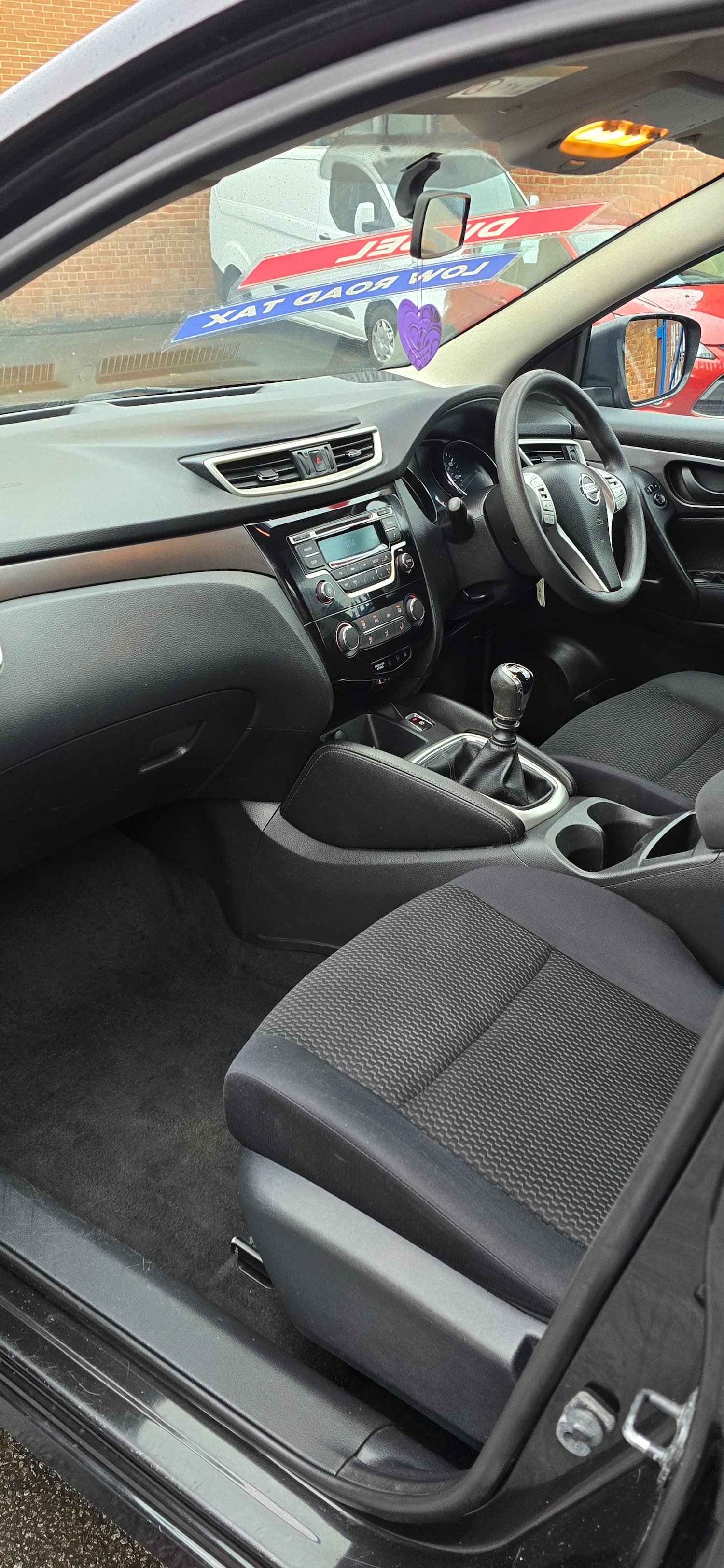 Used Nissan Qashqai 2014 for sale - 76618548: Photo 16