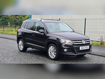 Volkswagen - Tiguan