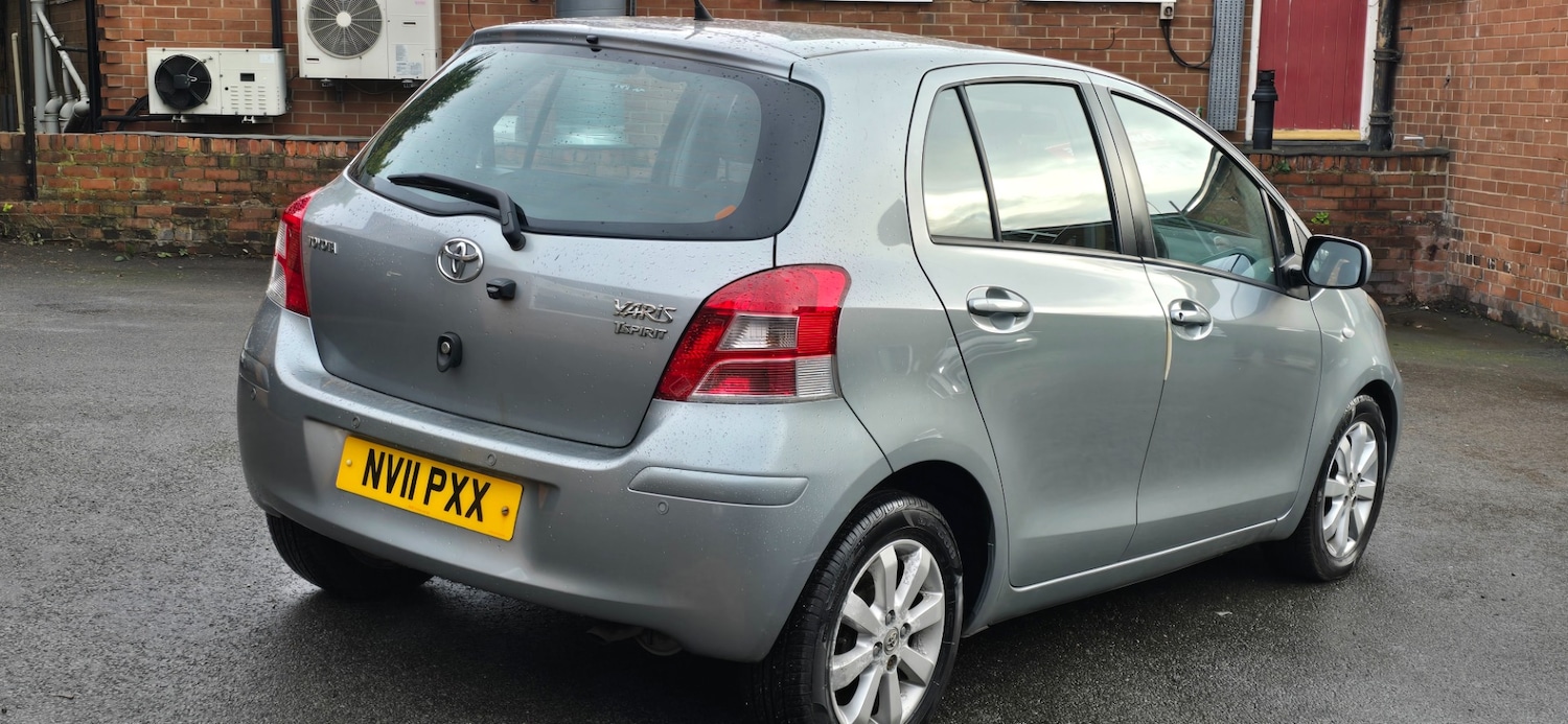 Used Toyota Yaris 2011 for sale - 76547996: Photo 3