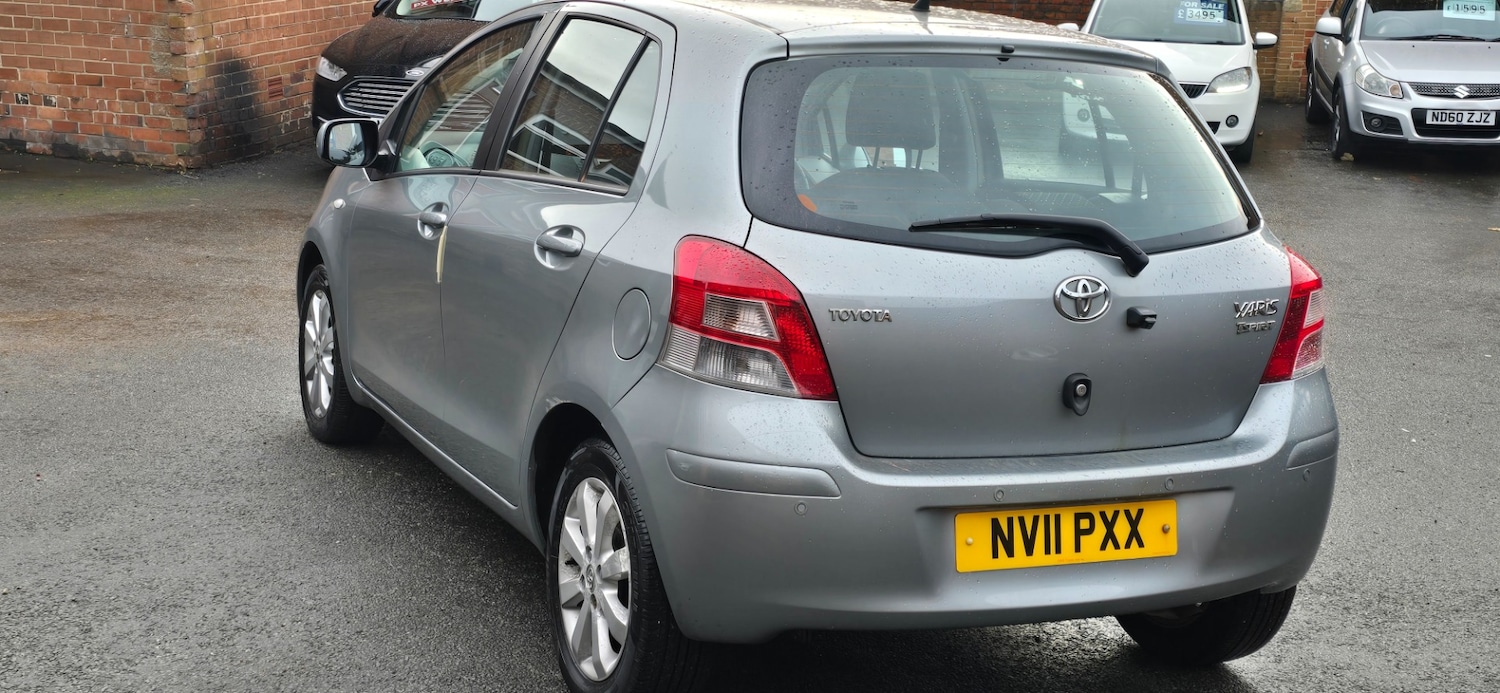 Used Toyota Yaris 2011 for sale - 76547996: Photo 4