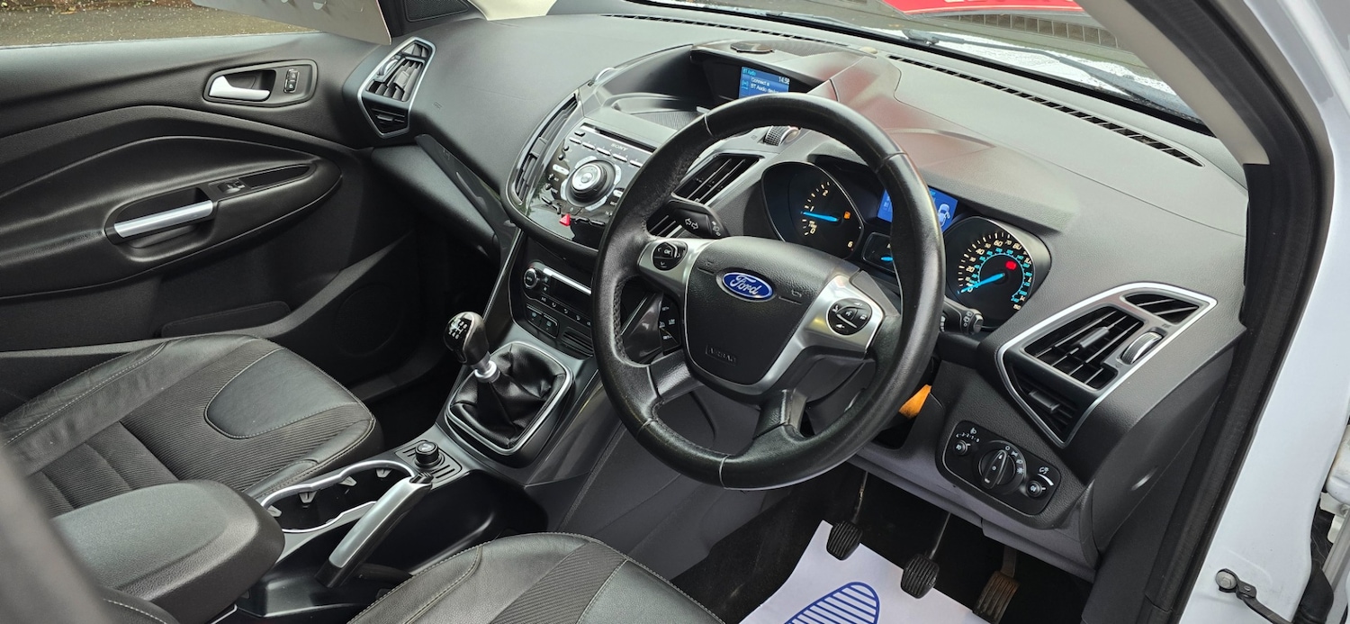 Used Ford Kuga 2012 for sale - 76547986: Photo 9