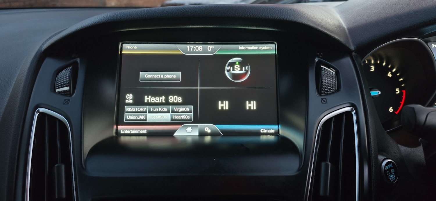 Used Ford Focus 2014 for sale - 76627369: Photo 13