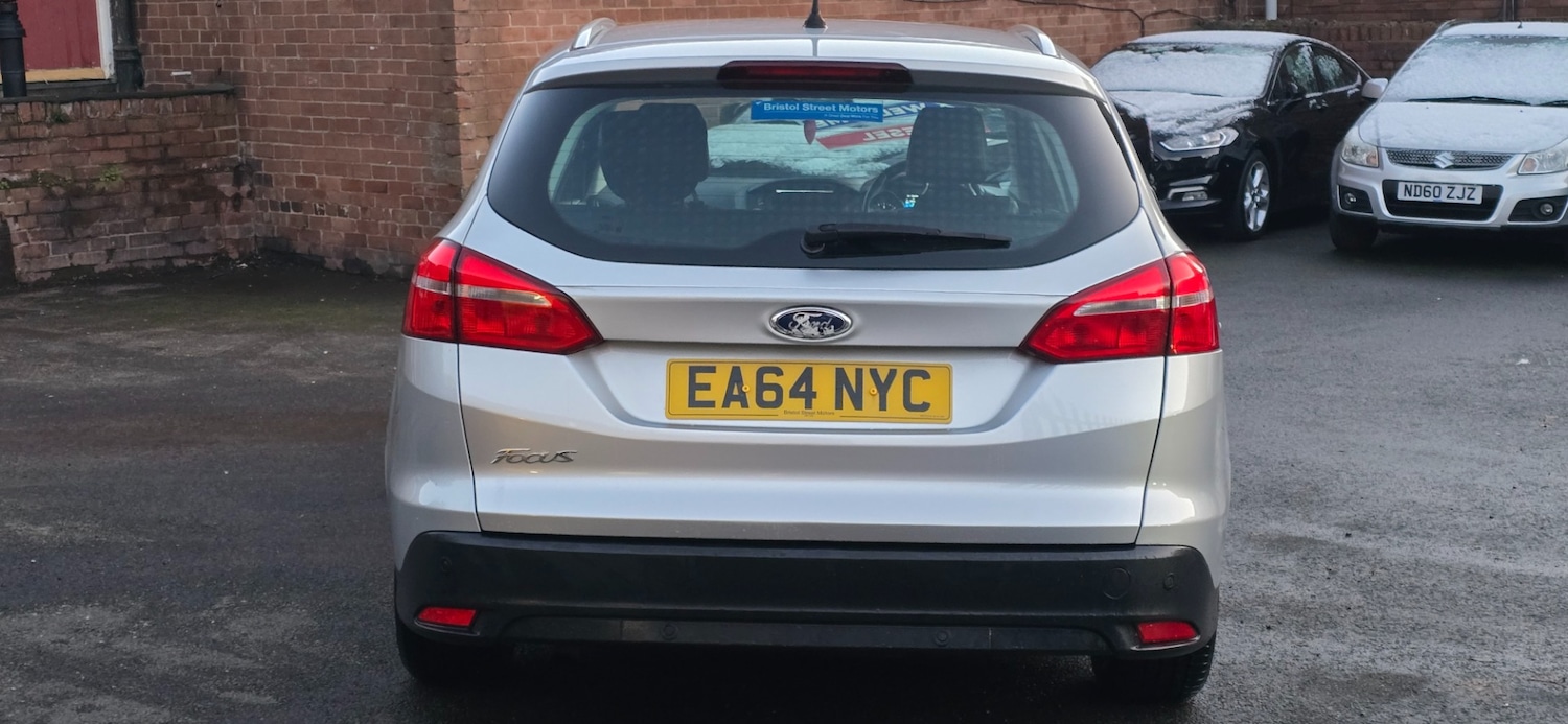 Used Ford Focus 2014 for sale - 76627369: Photo 4