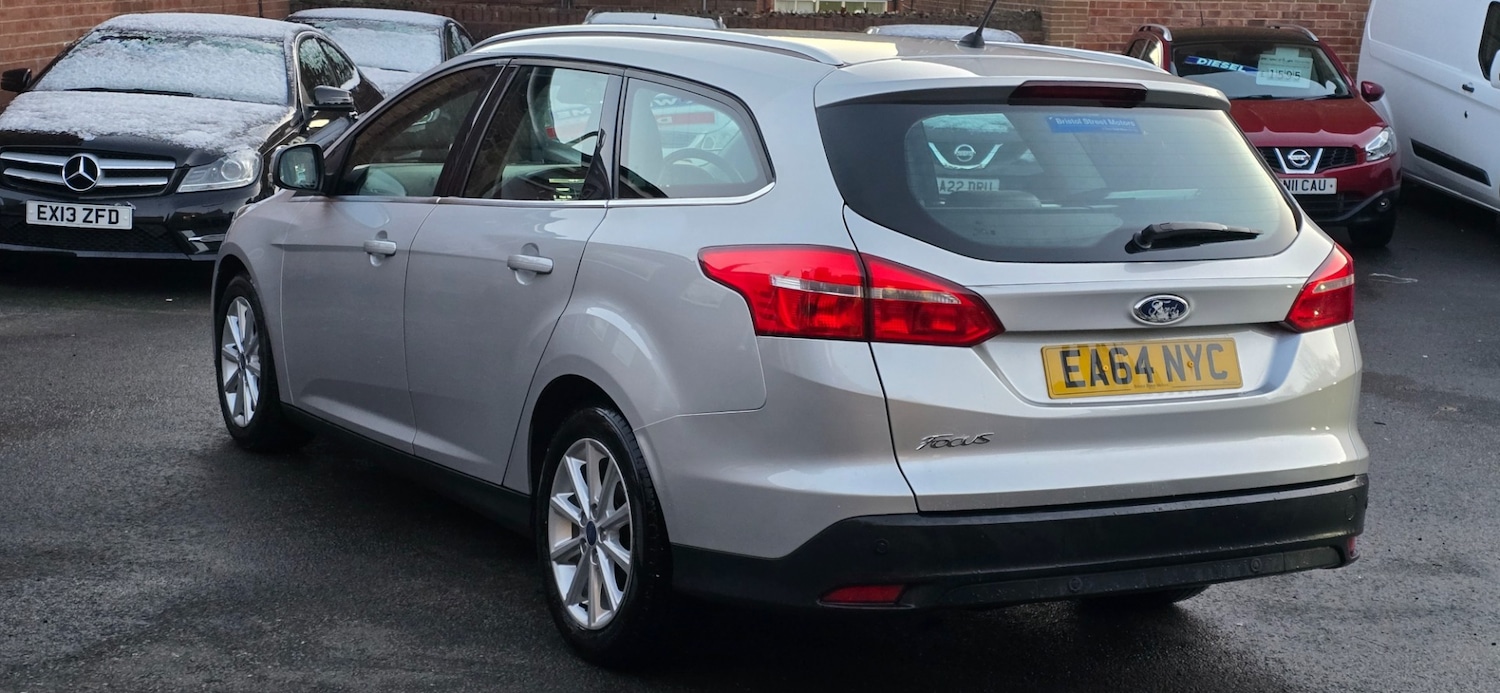 Used Ford Focus 2014 for sale - 76627369: Photo 5